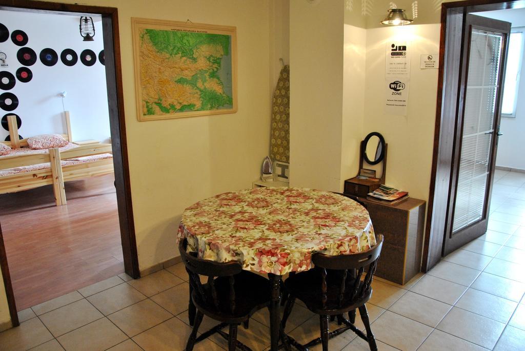 10 Coins Hostel & Tours Sofia Luaran gambar