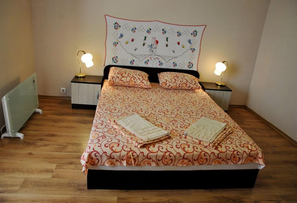10 Coins Hostel & Tours Sofia Luaran gambar