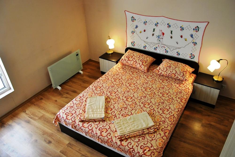 10 Coins Hostel & Tours Sofia Luaran gambar