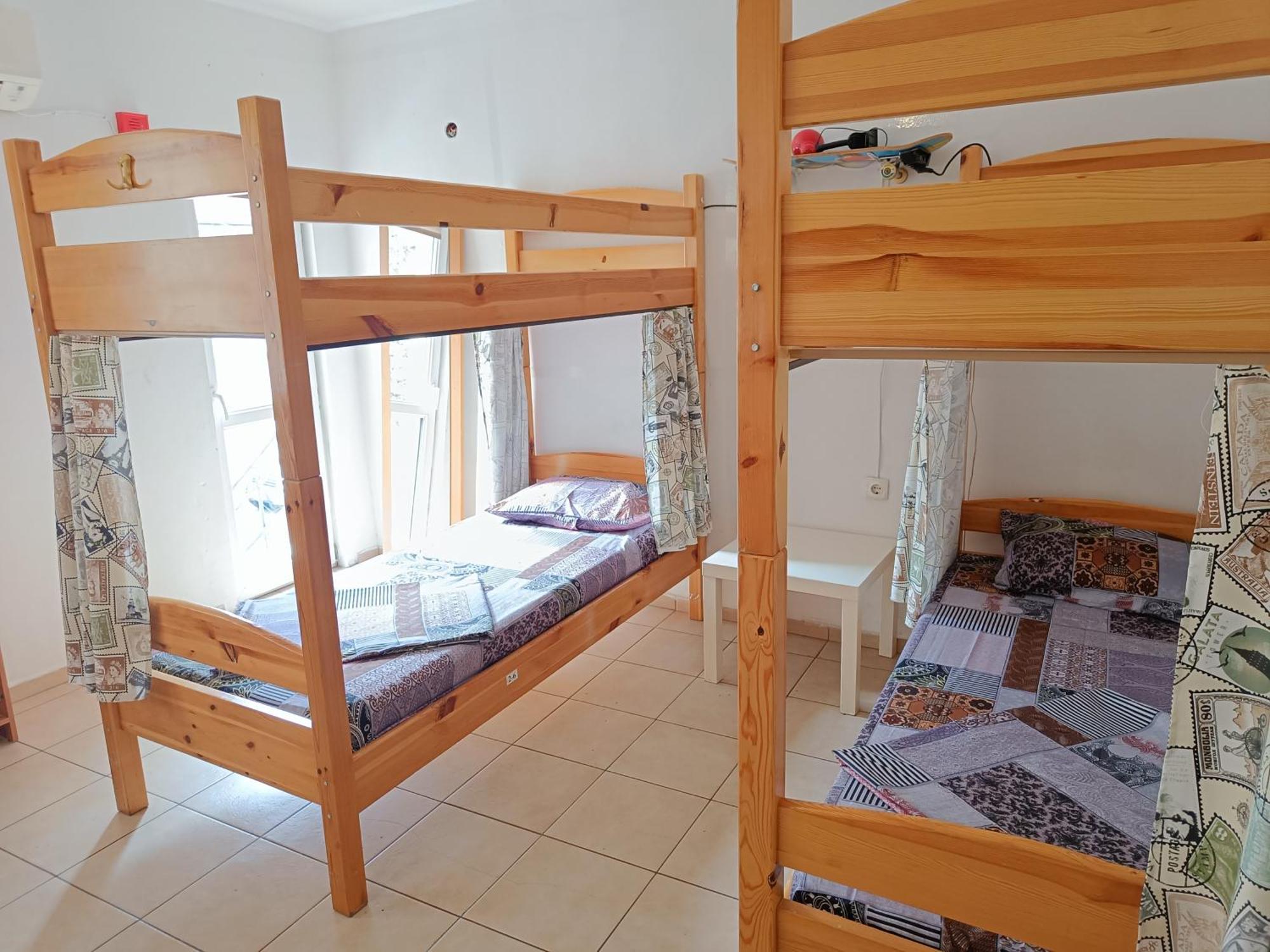 10 Coins Hostel & Tours Sofia Bilik gambar