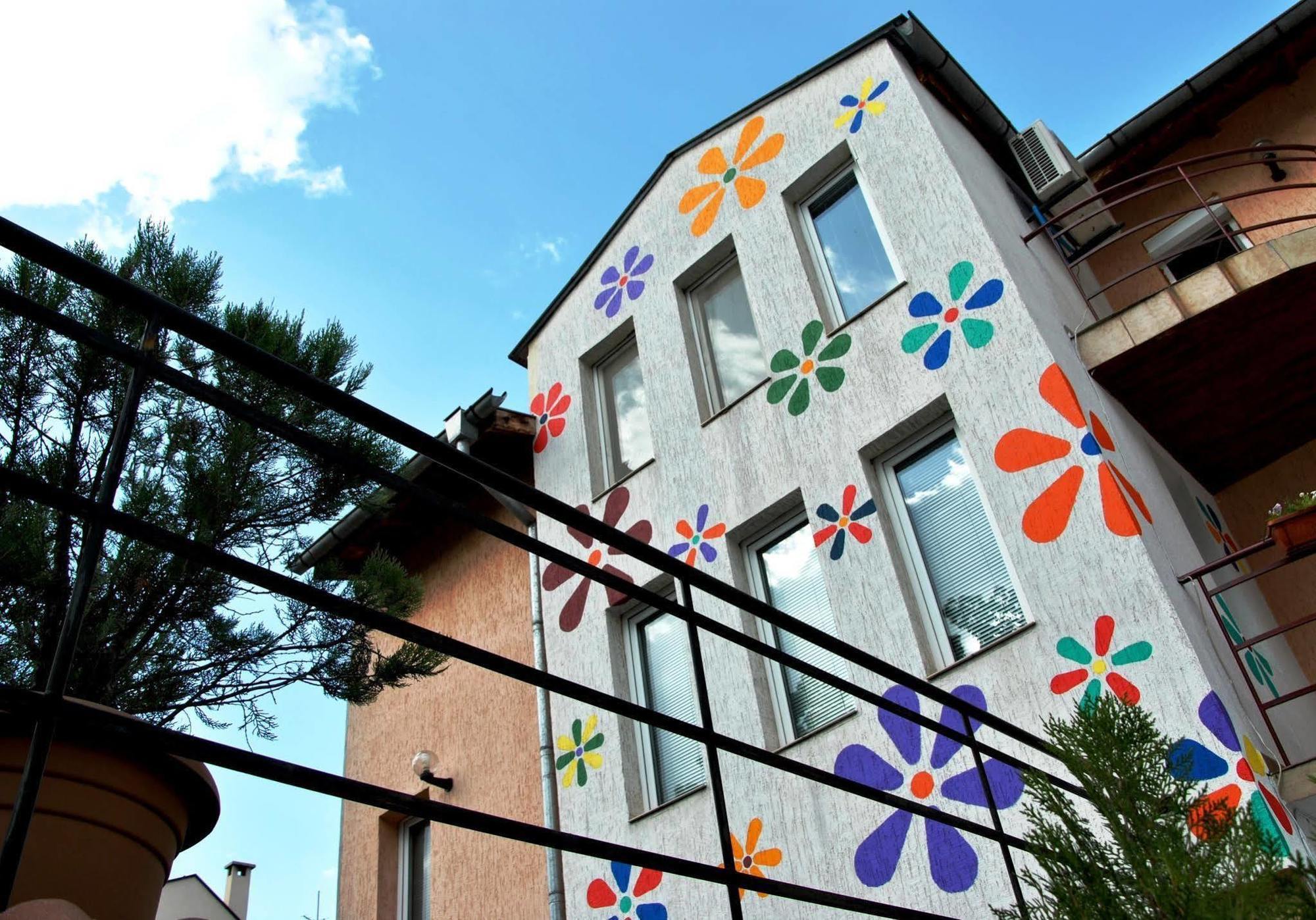 10 Coins Hostel & Tours Sofia Luaran gambar